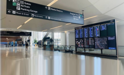 San Francisco Digital Airport Displays | Trueform